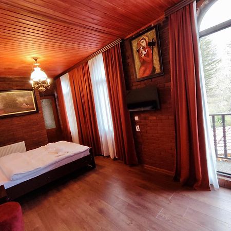 Chateau Chikovani Otel Gordi Dış mekan fotoğraf