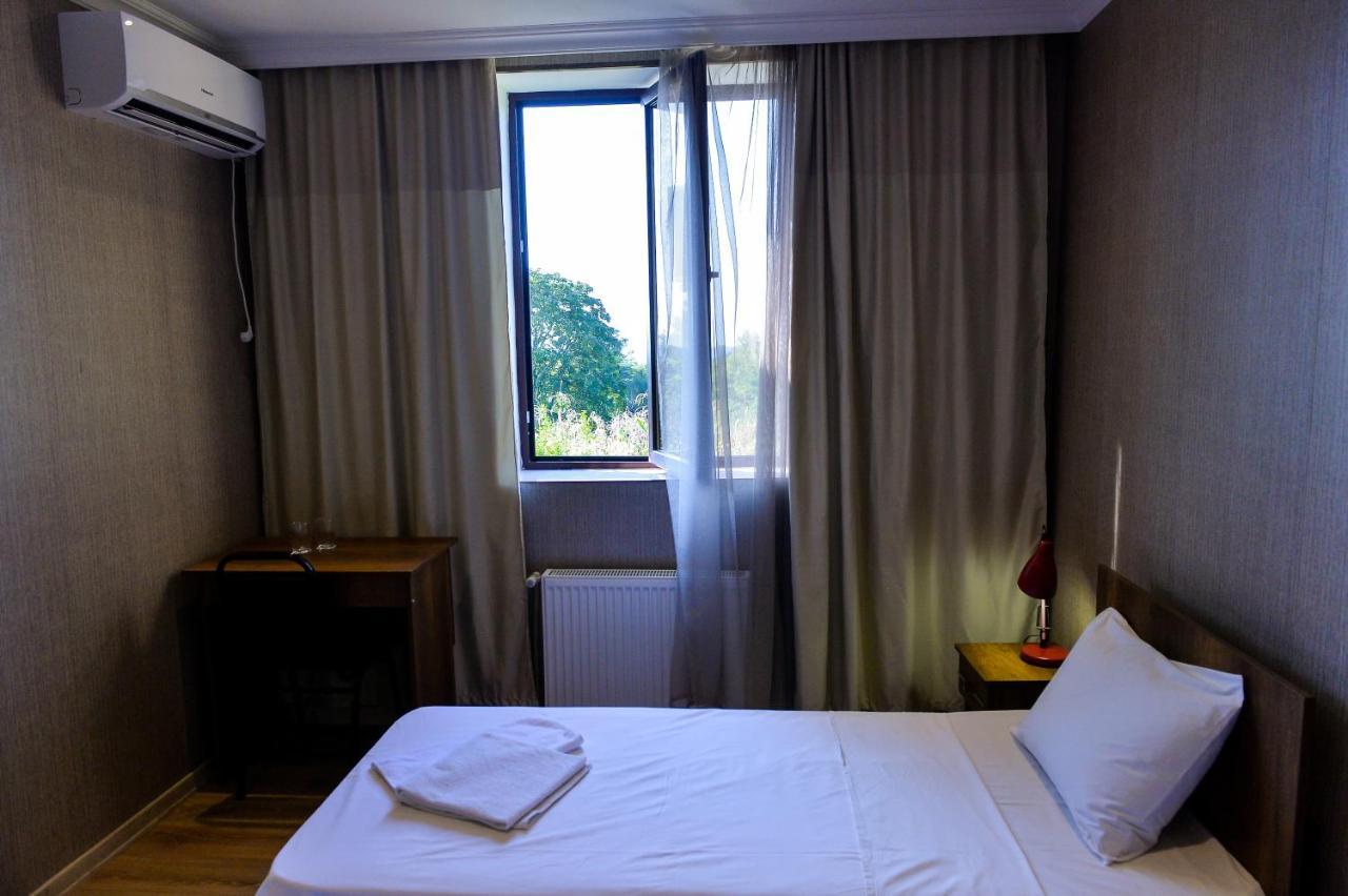 Chateau Chikovani Otel Gordi Dış mekan fotoğraf