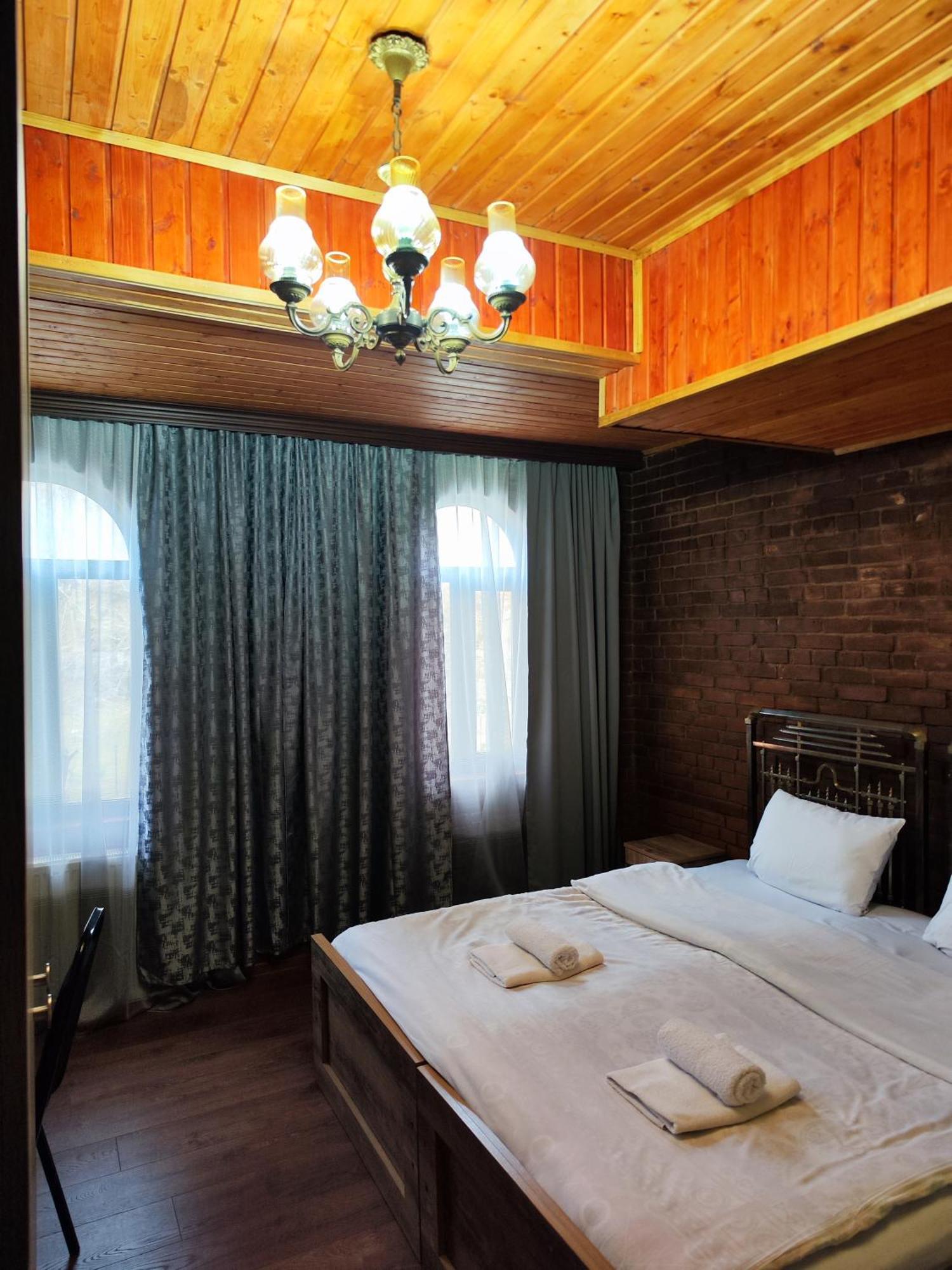 Chateau Chikovani Otel Gordi Dış mekan fotoğraf