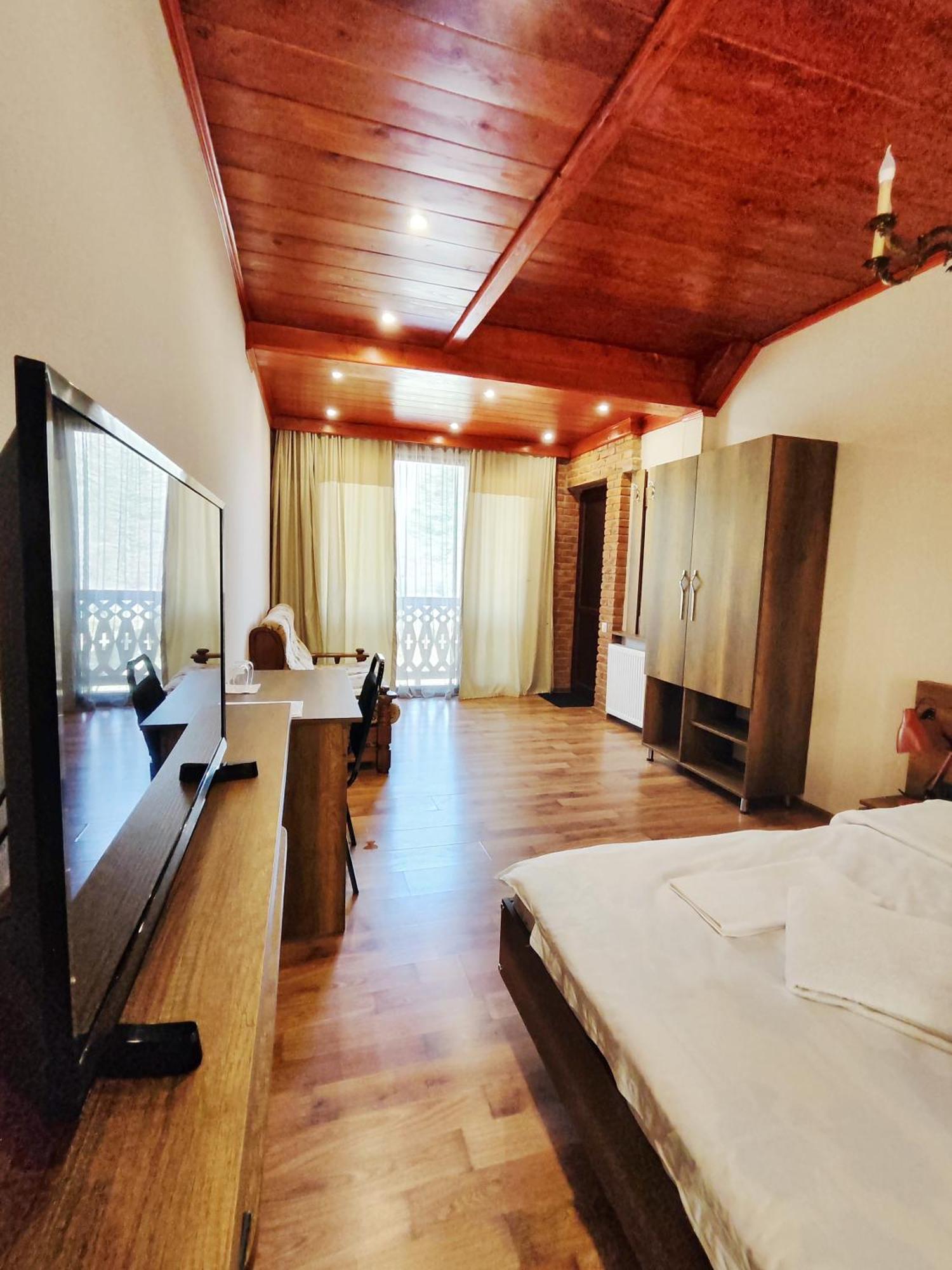 Chateau Chikovani Otel Gordi Dış mekan fotoğraf
