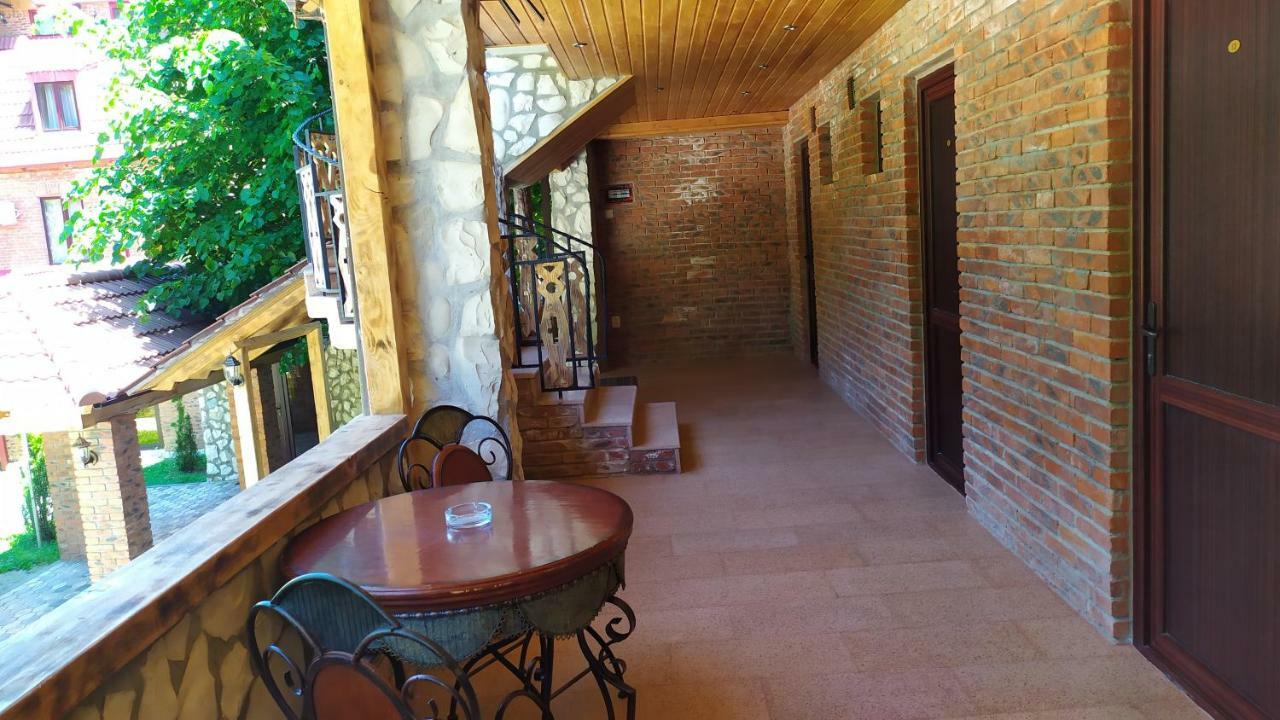 Chateau Chikovani Otel Gordi Dış mekan fotoğraf
